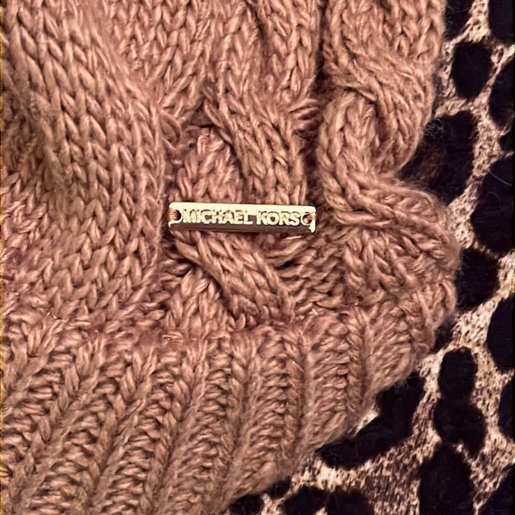 Brand New Michael Kors Cable Knit Winter Beanie Hat w/ Rib Brim Bill Camel
